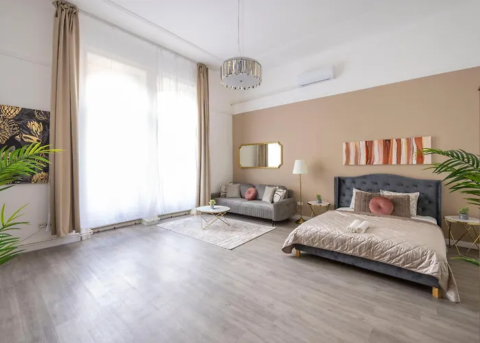 Apartman Spacious Vintage For 12ppl