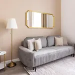 Spacious Vintage For 12ppl *