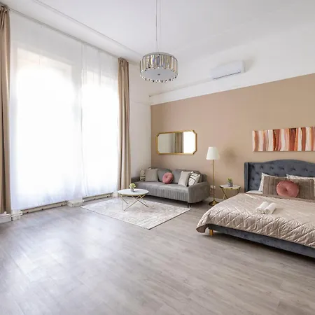Appartement Spacious Vintage For 12ppl